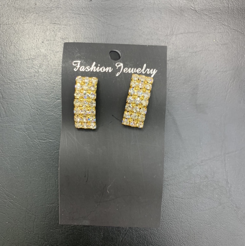 Rectangular jaw chain rhinestones