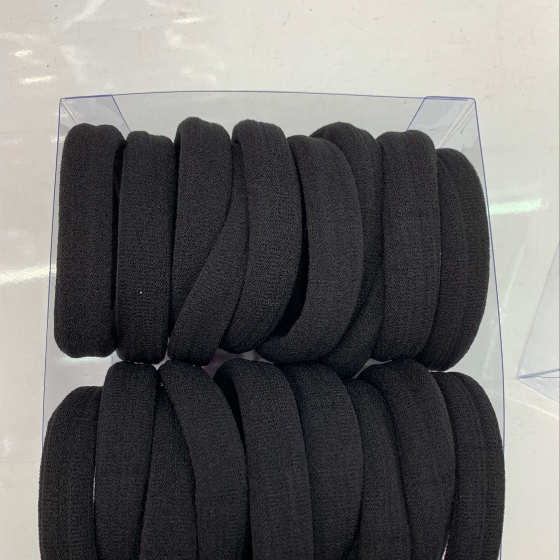 Base versatile black rubber band thumbnail