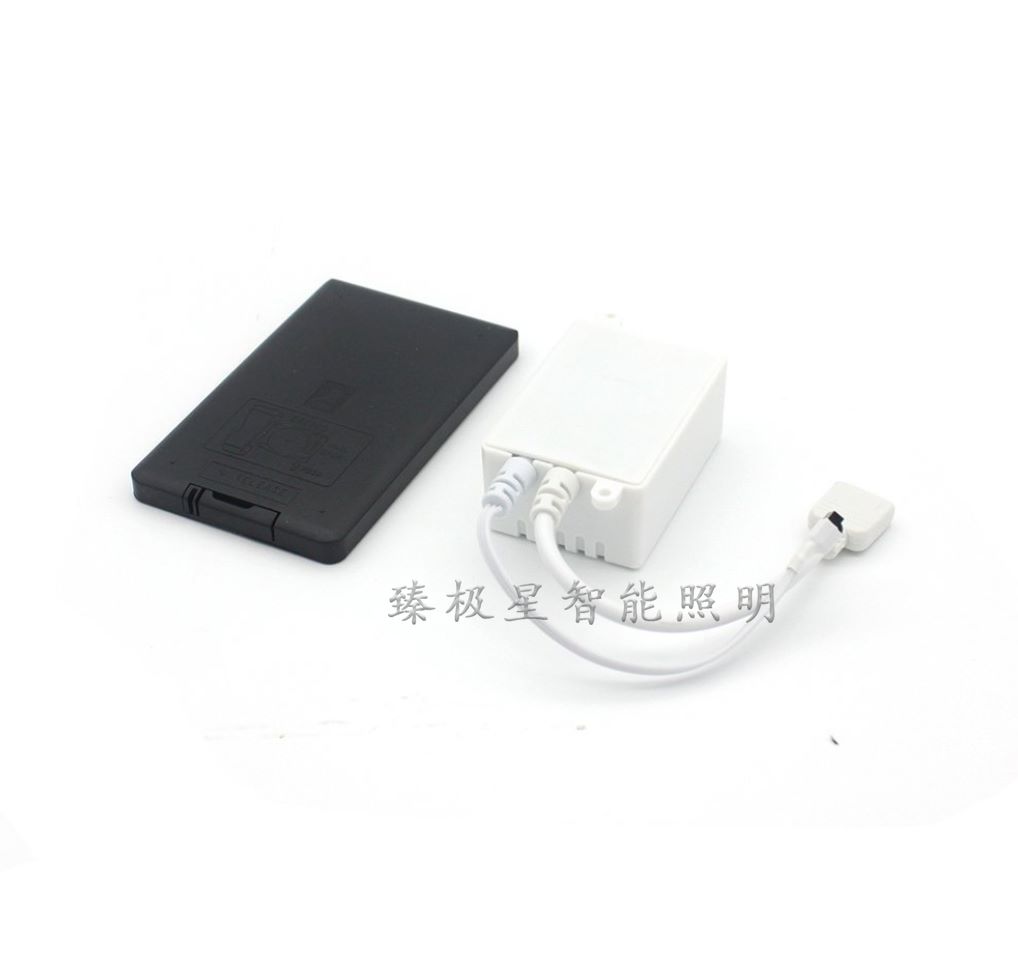 RGB/控制器/RGB灯带控制器产品图