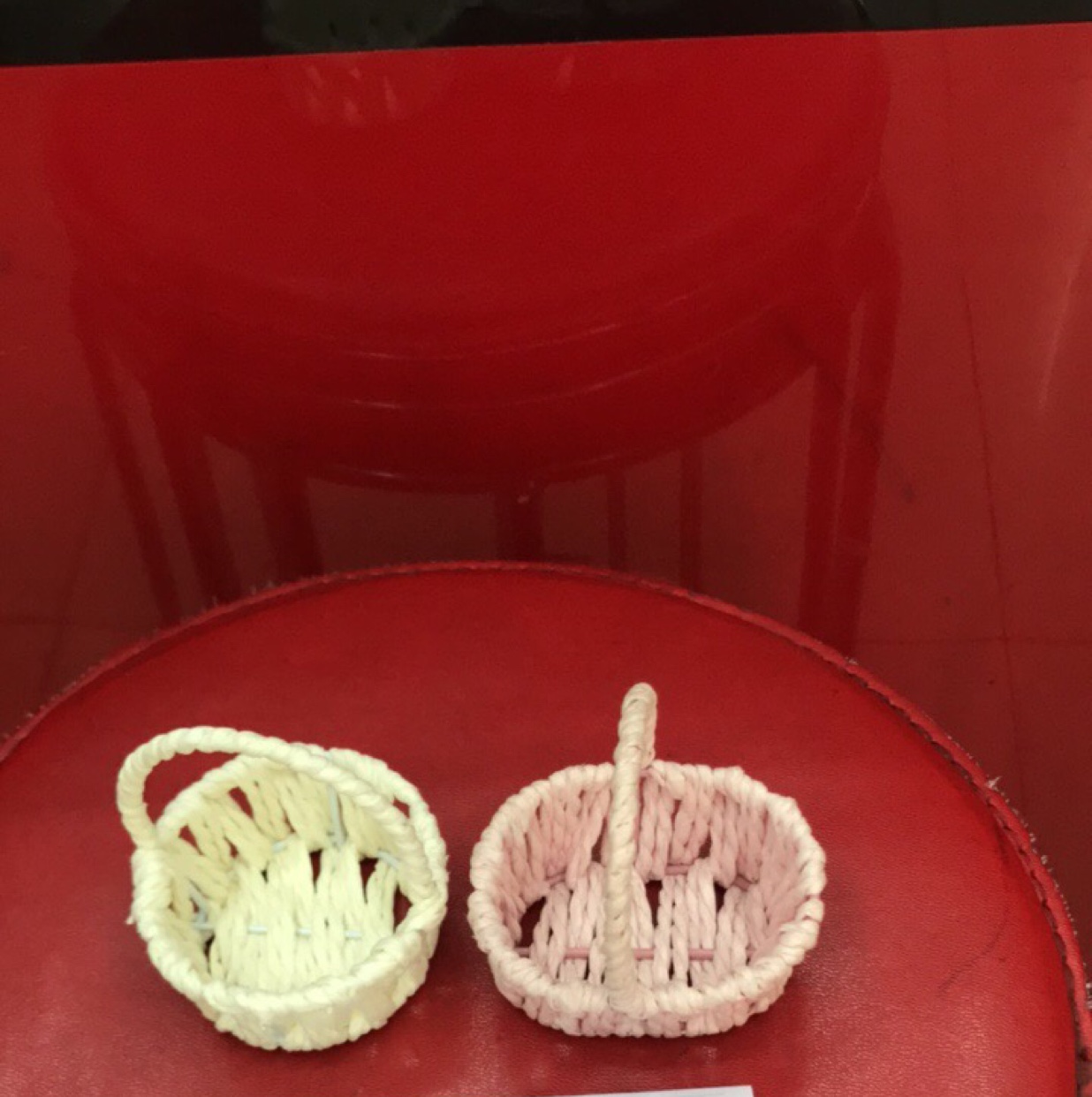 Hand basket thumbnail