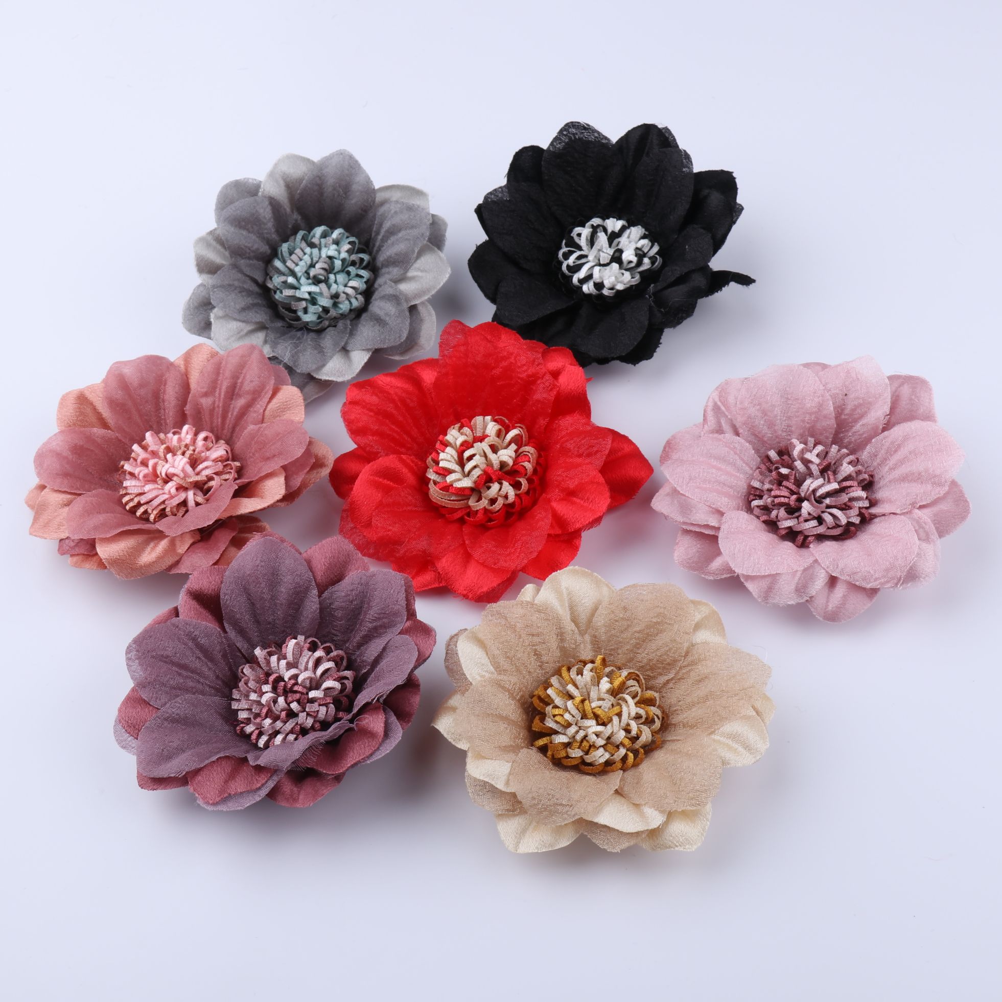 义乌布花厂家装饰发饰配件布艺花diy手工发夹胸针耳环布花朵现货详情图1