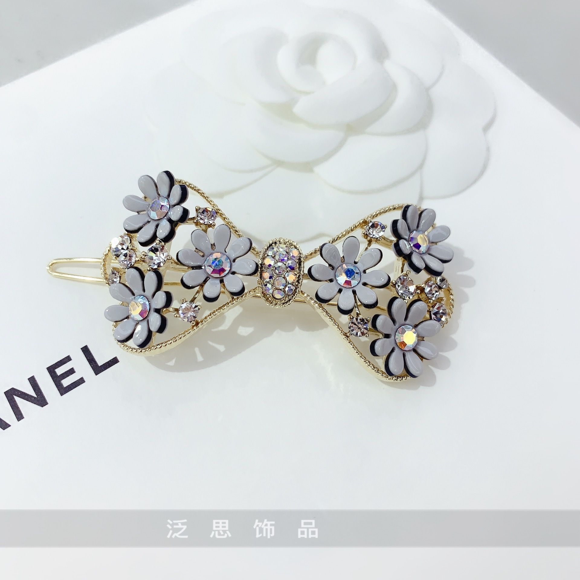 Hair Clip Top Clip Bangs Back Of Head Hair Clip Delicate Small Clip Women's Headpiece Top Small Clip Clip Specification drawing