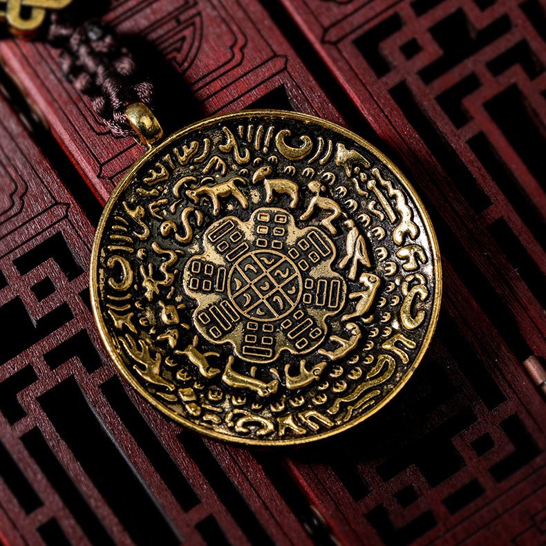 Yunnan ethnic style ornaments, pendants, religious ritual implements, amulets, Nine Palaces and Eight Trigrams, scenic area ornaments supply Application Scenario
