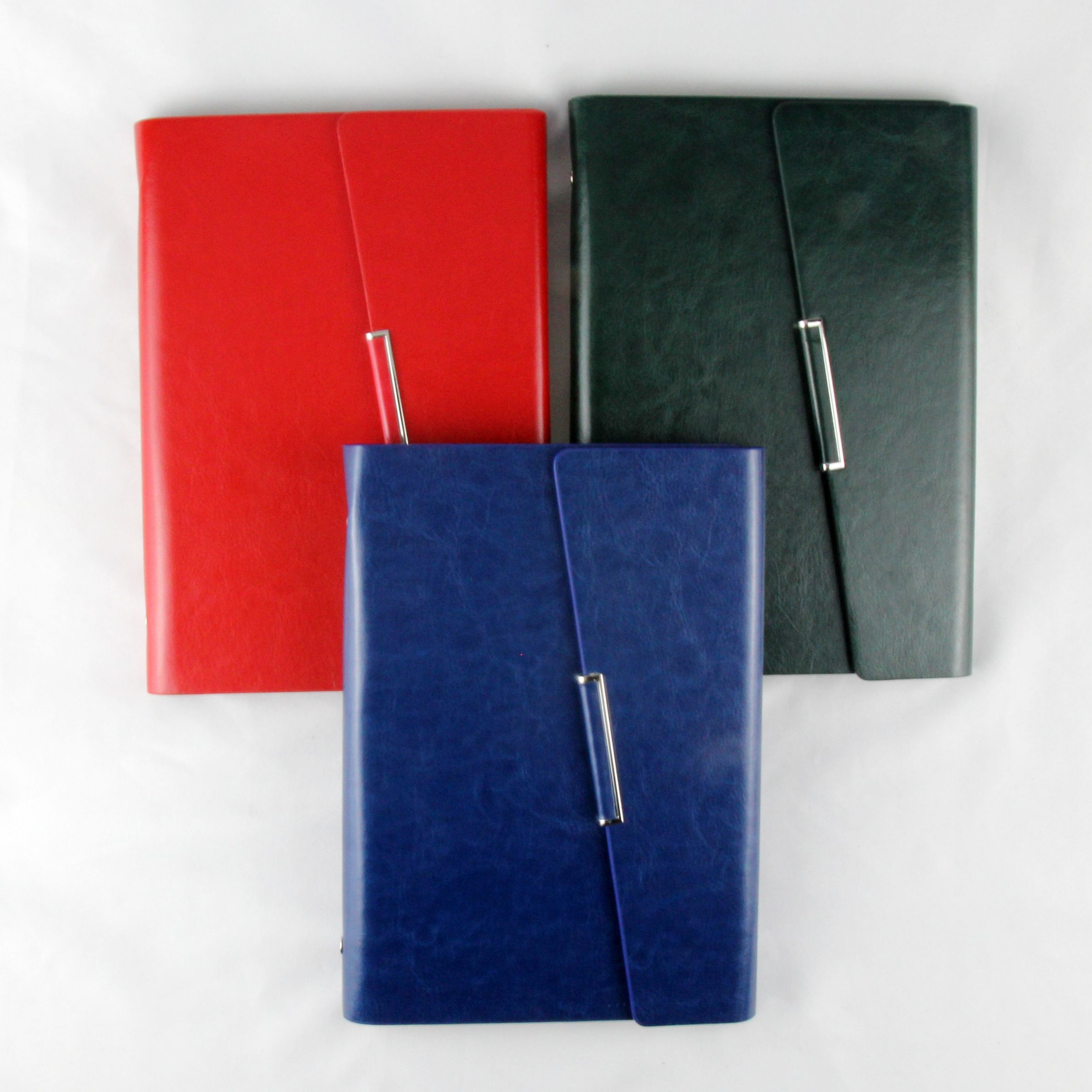 Leather cover three fold notebook A5 college student diary Office business simple notebook can be customized logo Application Scenario