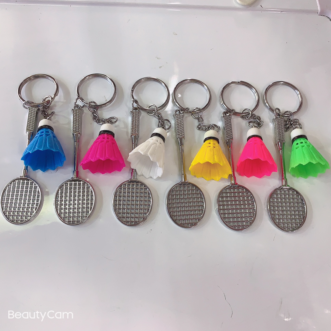 运动羽毛球，可以挑颜色产品图