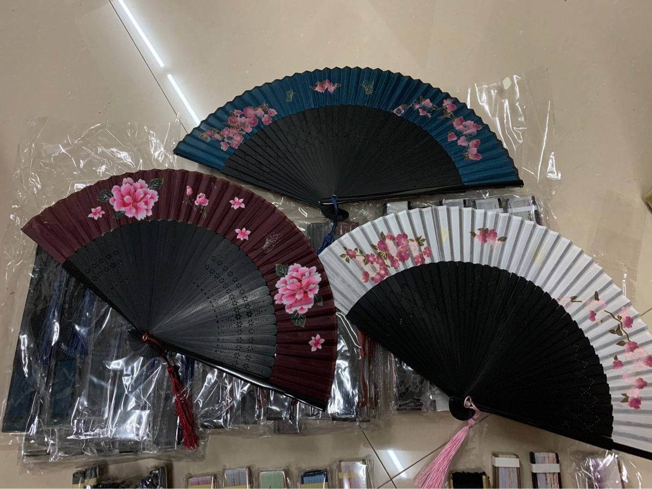 头青印花竹排扇    批发手工和风扇子   女式中国风折扇   古典汉服喷绘竹扇细节图