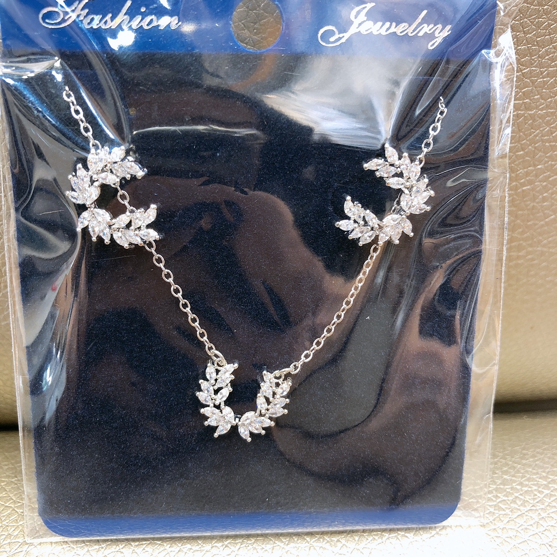 Korean Fashion Necklace And Earring Set