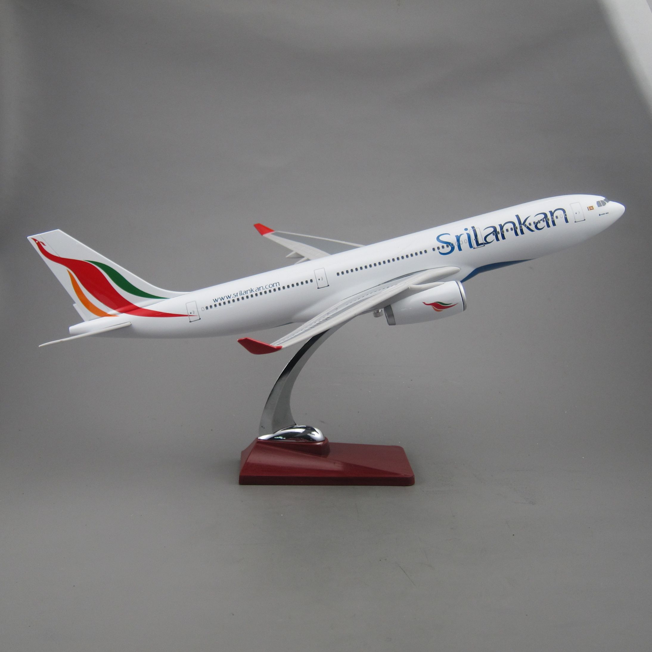 飞机模型（斯里兰卡航空A330）仿真飞机模型 合成树脂飞机模型详情图2