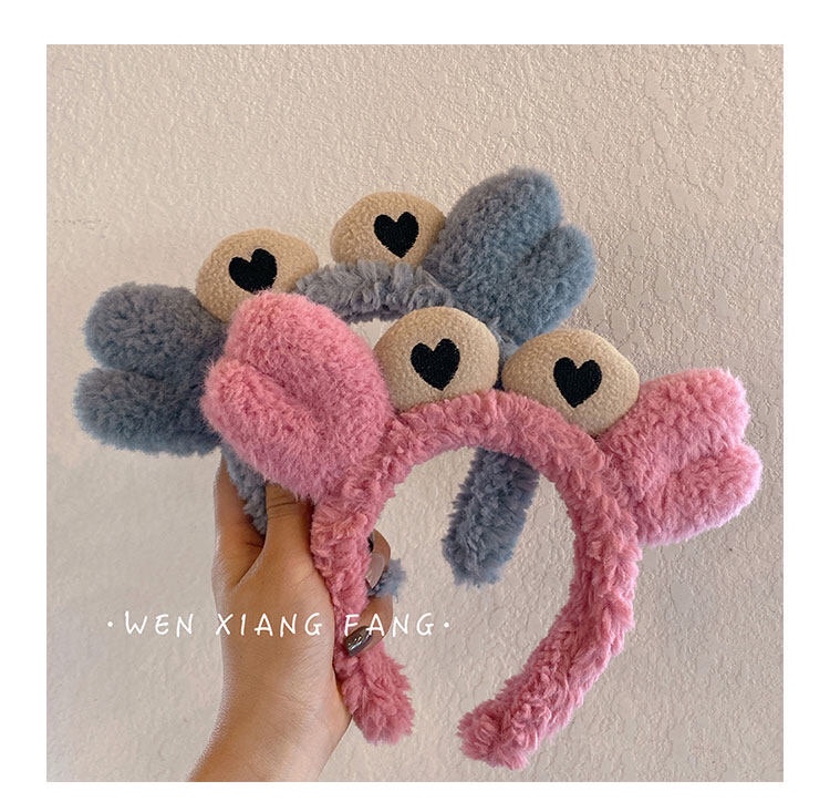 Ins Cute Cartoon Crab Hair Band Female Net Red Face Wash Hair Band Simple Everything Go Out Head Band Hair Card Headdress Application Scenario
