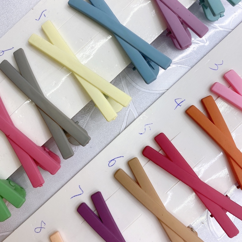 Plastic Frosted Paint X Clip Manufacturers Direct Sales Network Red Explosive Diy Yanjun Jewelry Accessories Specification drawing