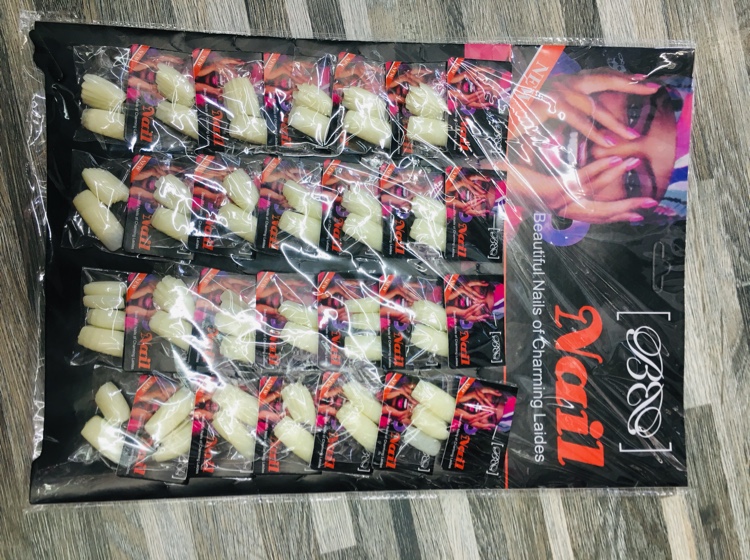 方头奶黄色卡装