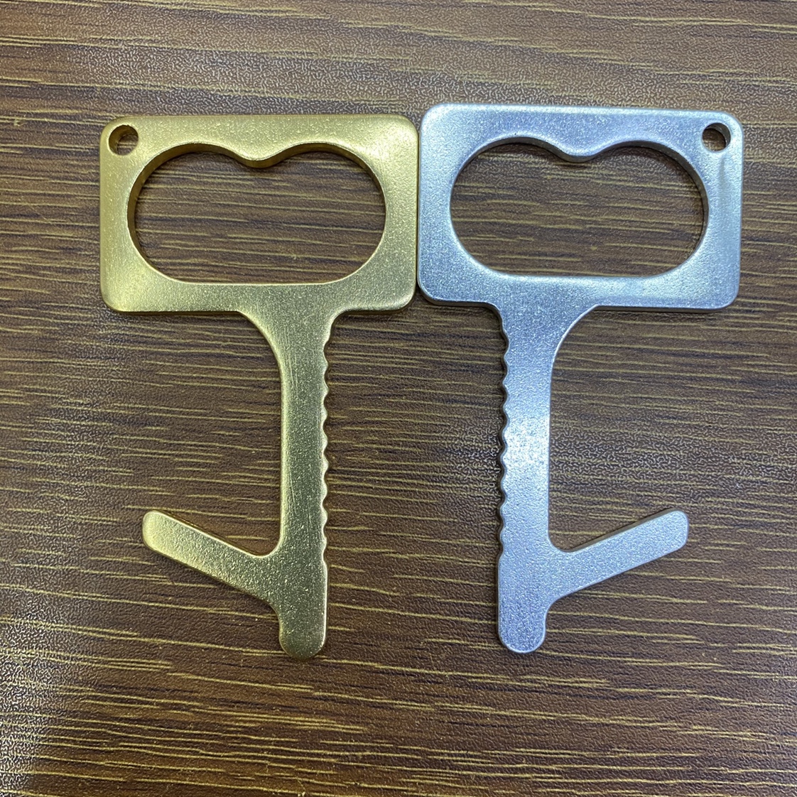 3.0mm铝板冲压切割铝片氧化不褪色开门器防疫