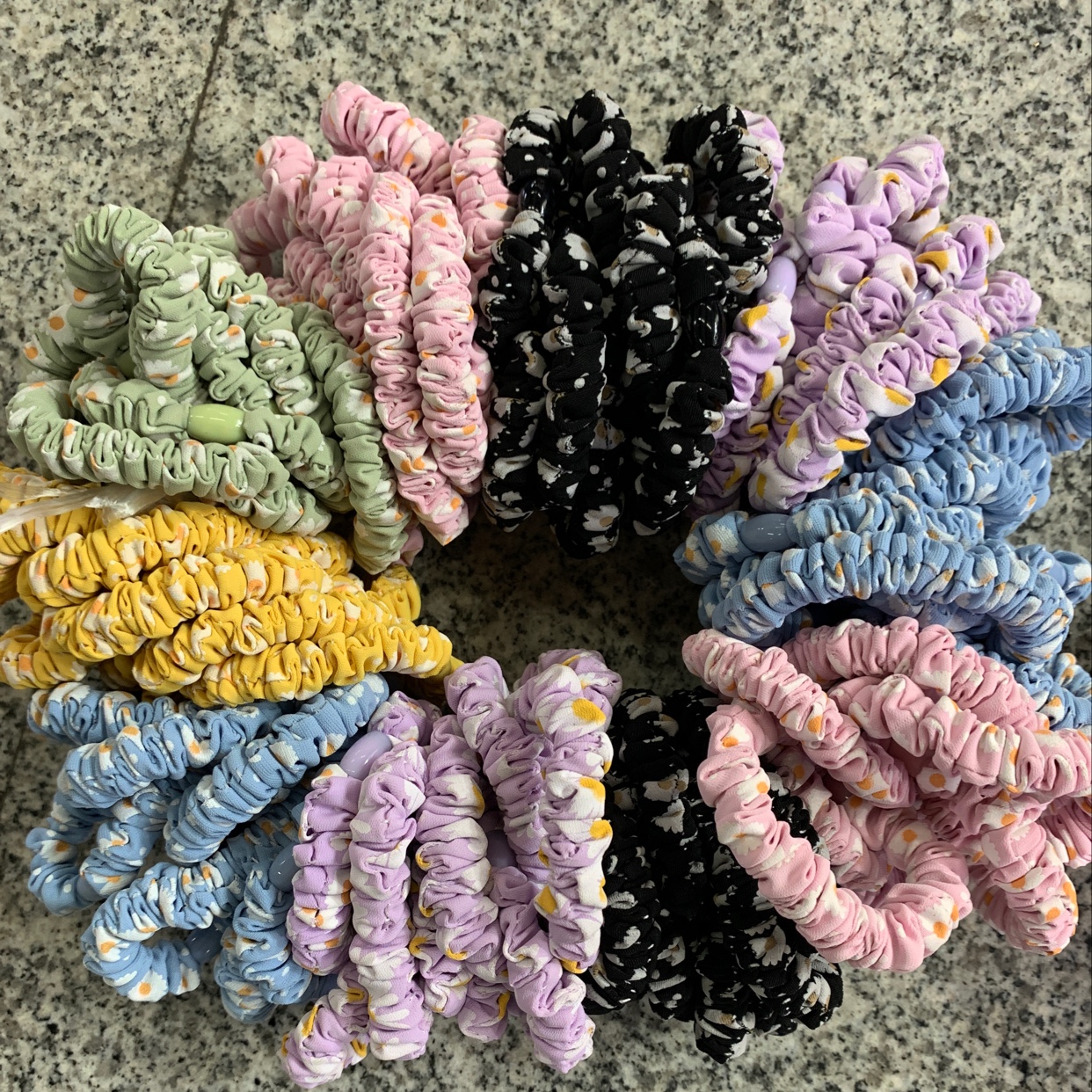 Korean Version Of Fashion Women's Headband Female Rubber Band Hair Temperament Headwear High Elastic Adult Autumn And Winter Hair Rope Hair Accessories Leisure Rubber Band Solid Color Small Rabbit Hair Band Chenhui Jewelry 060 Specification drawing