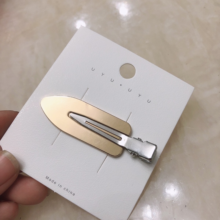 Alloy traceless clamps have a metallic texture Item Picture