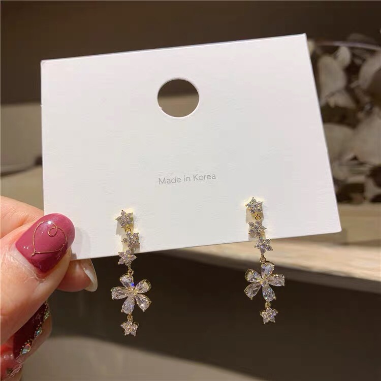 Small Flower Zircon Earrings Explosive Trend Network Red With The Same
