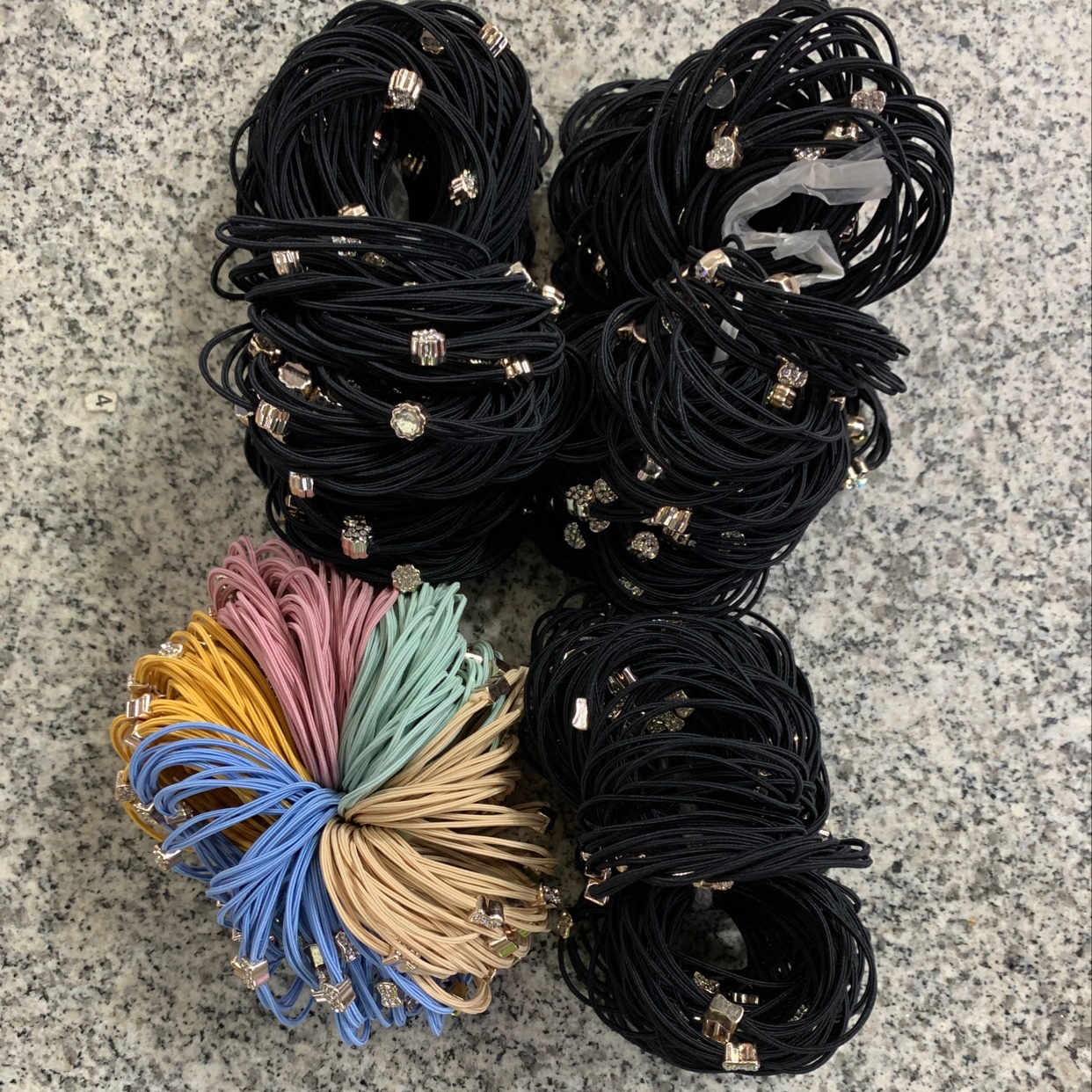 4-In-1 Small Full Diamond Korean Fashion Women's Headband Female Elastic Band Hair Style Headwear High Elastic Adult Autumn/Winter Hair Rope Hair Accessories Casual Rubber Band Solid Color Small Rabbit Hair Band Chenhui Jewelry 027