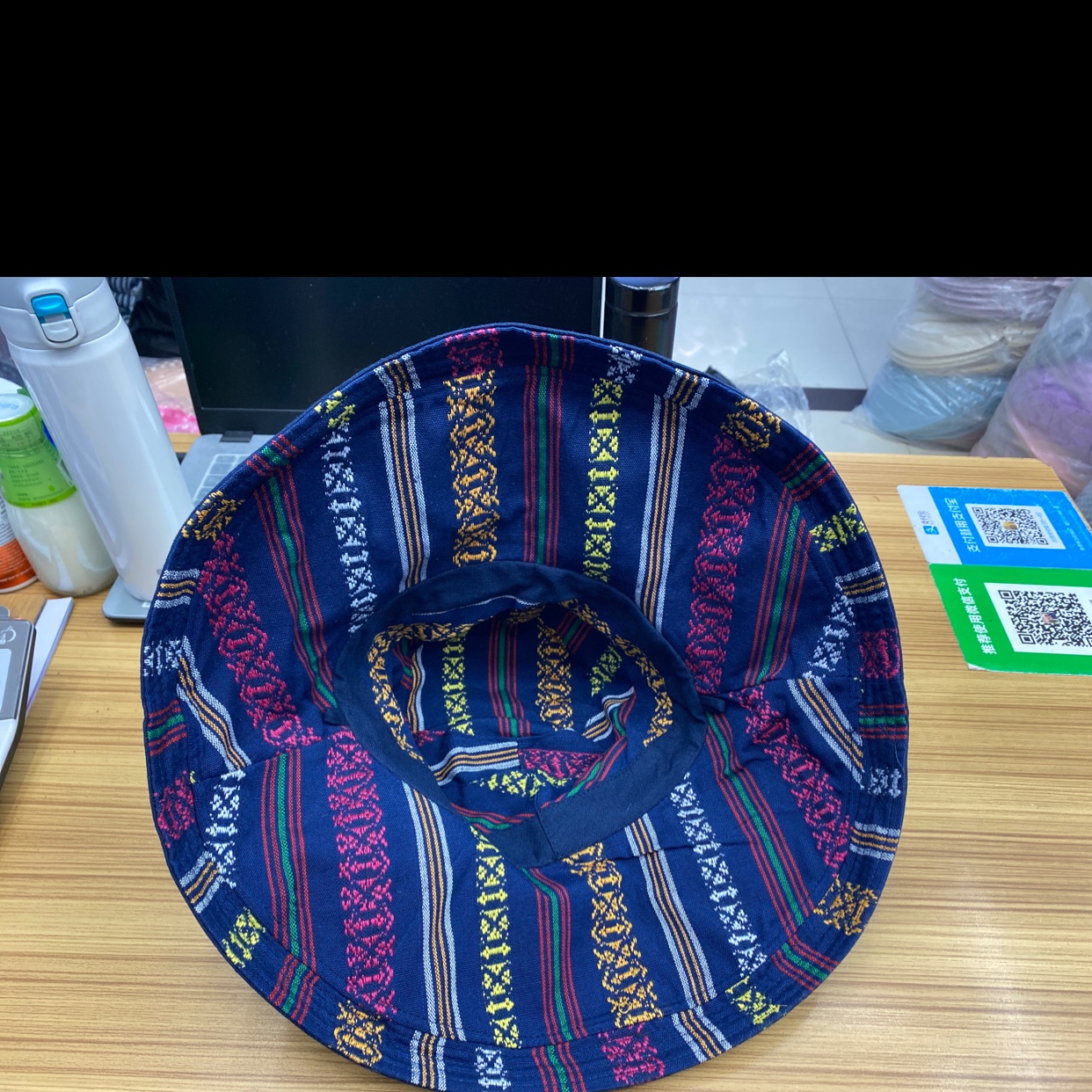 帽子/渔夫帽/遮阳帽白底实物图