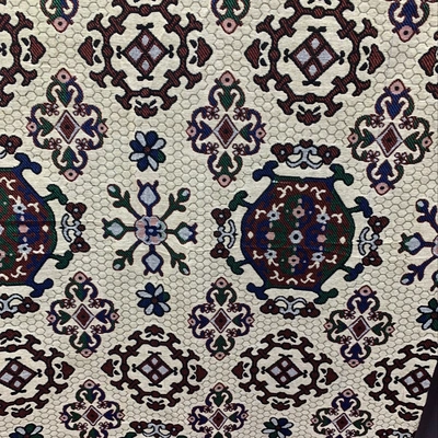 Item 808 White Printed Thread Blanket