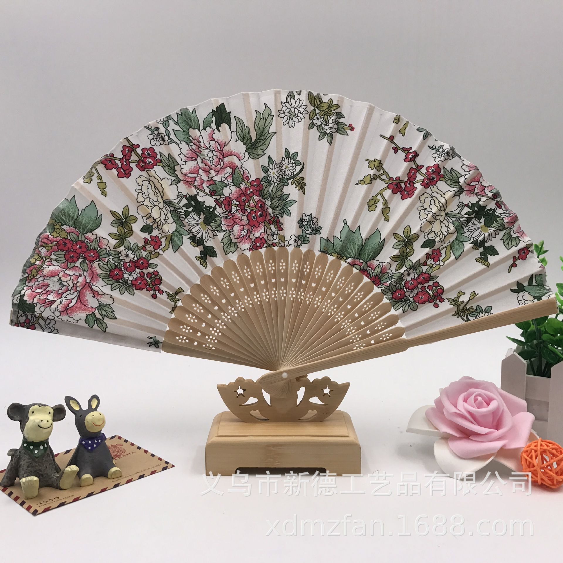 日韩女竹扇  优质折扇  *古风折扇镂空*  日式和风扇  *竹质折叠扇子  批发详情图7