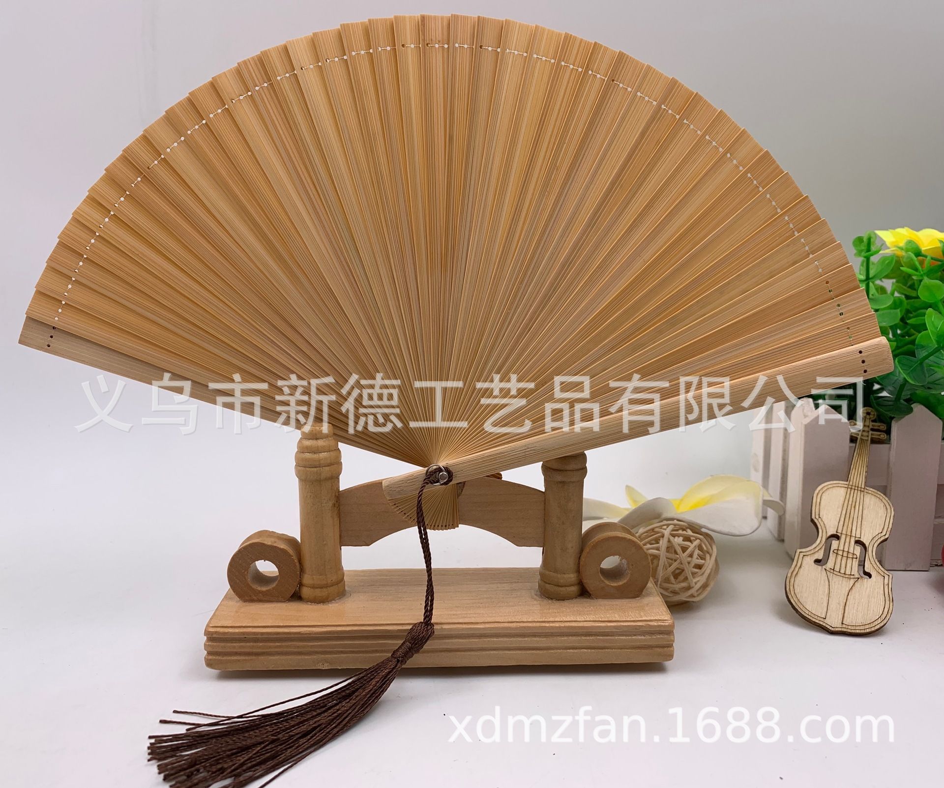 Factory direct sales of mini full bamboo fans, folding fans, ancient-style fans, bamboo fans, small fans, and bamboo advertising fans detail image 1