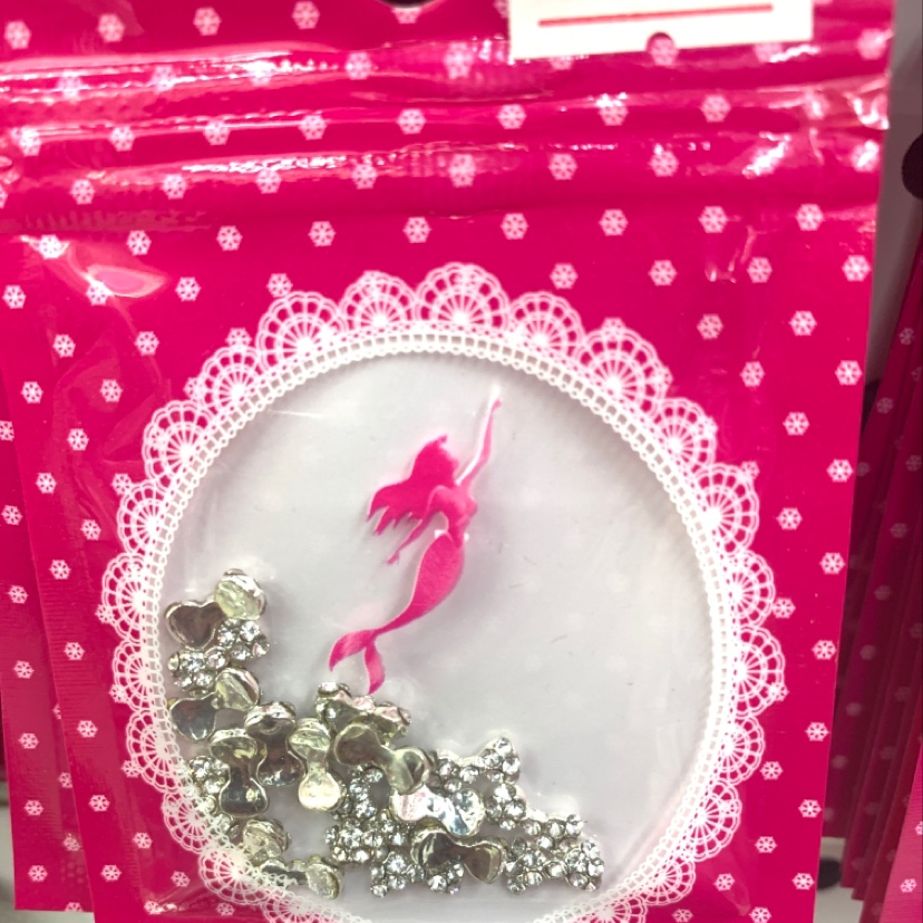 Silver bow ornament thumbnail