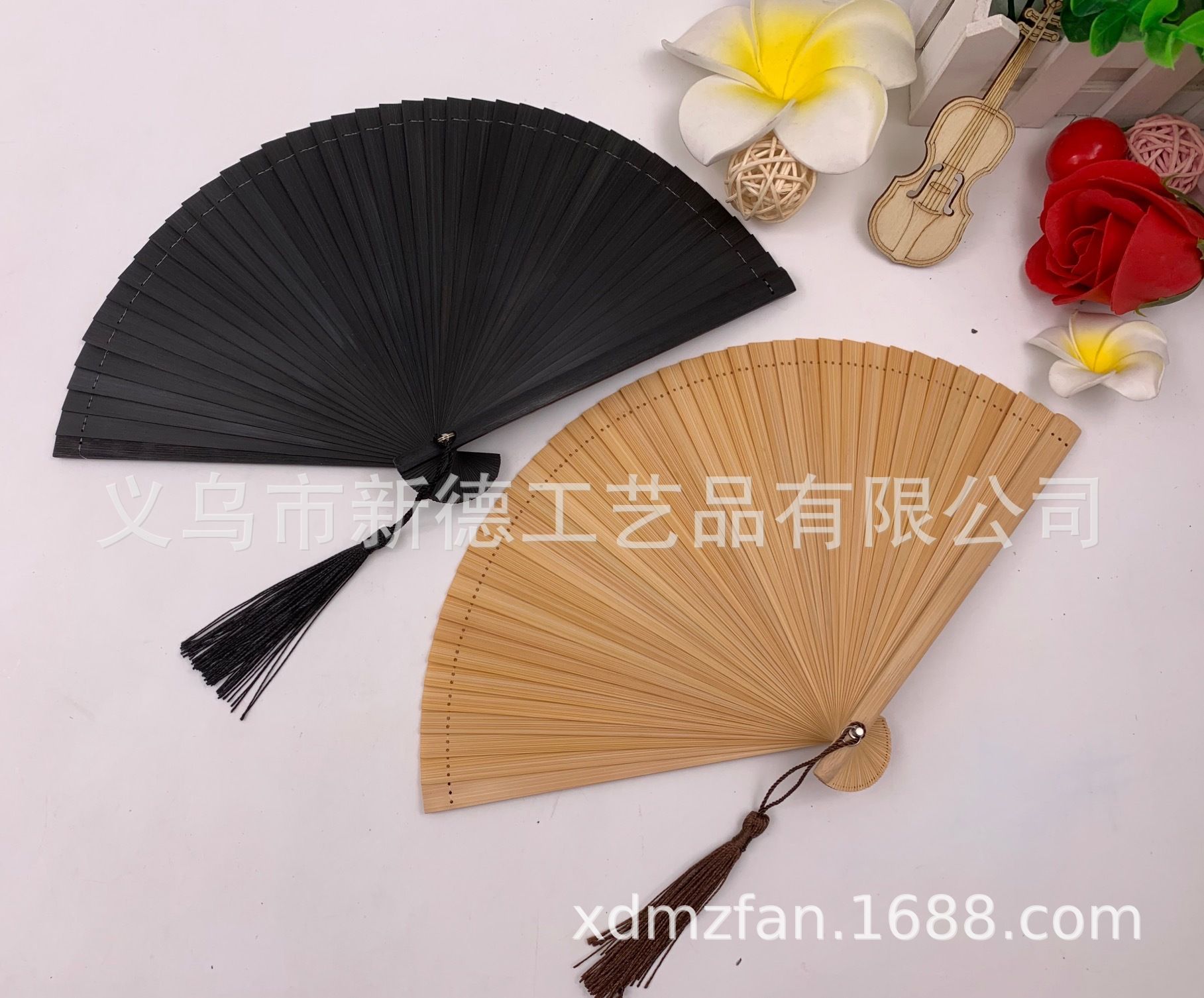 Factory direct sales of mini full bamboo fans, folding fans, ancient-style fans, bamboo fans, small fans, and bamboo advertising fans Specification image