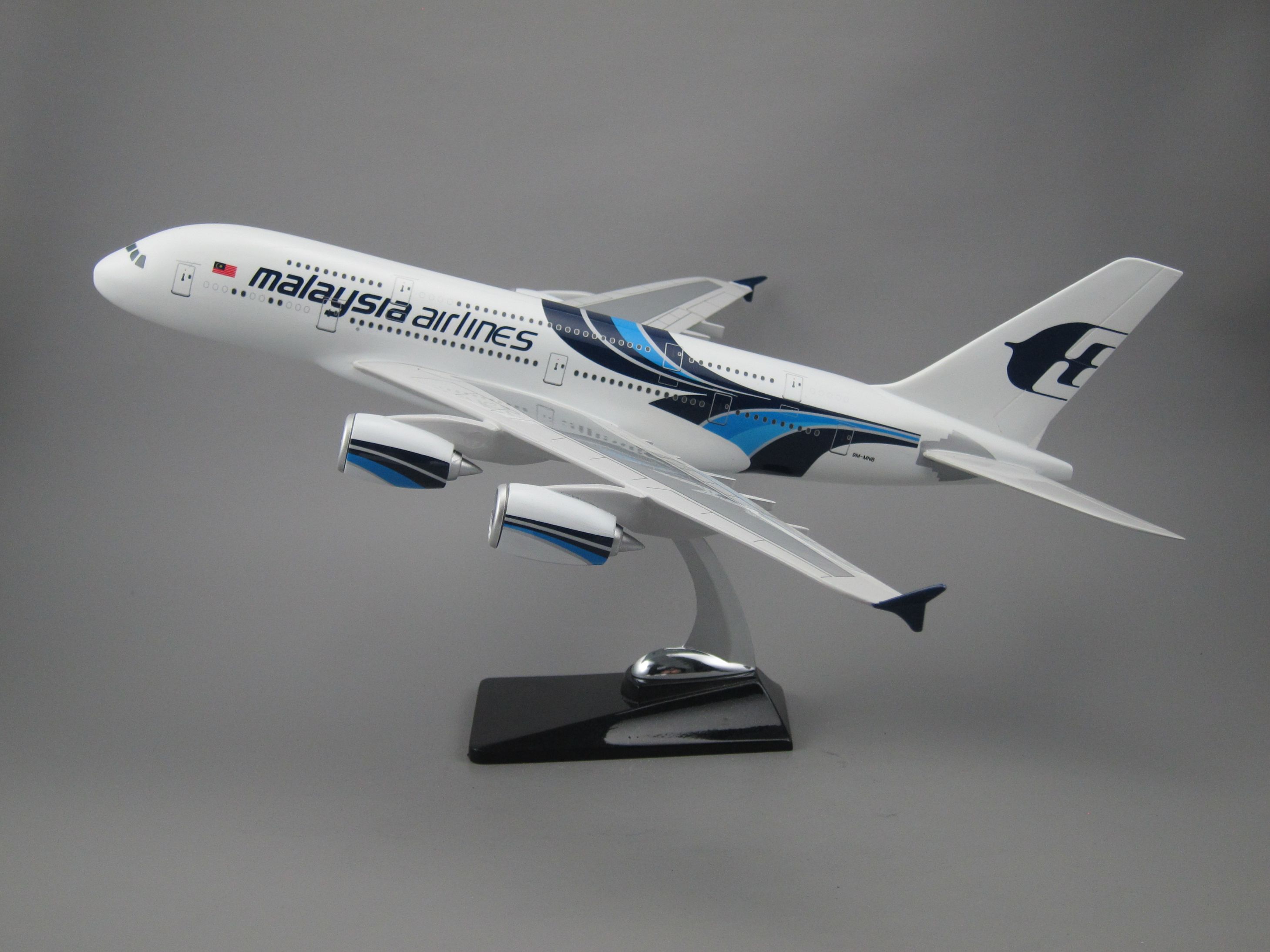 飞机模型（马来西亚航空A380飞机）仿真飞机 合成树脂飞机模型