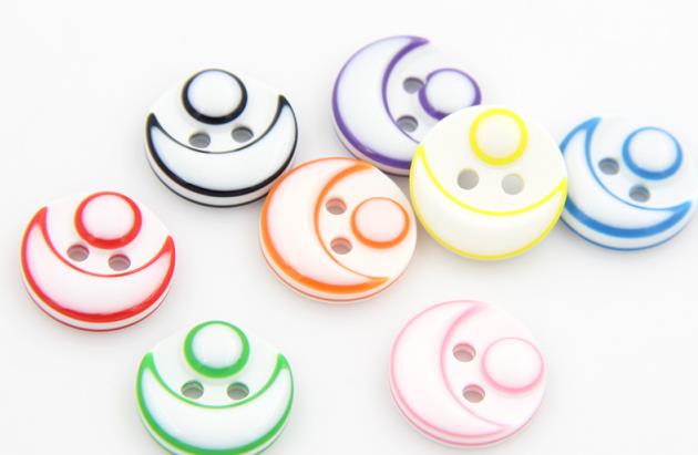 27700供应塑料两眼纽扣儿童装卡通DIY钮扣手工制作宝宝尿布扣纽扣详情图3