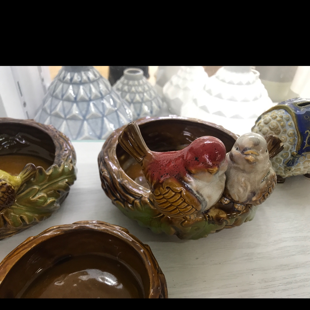 陶瓷大号烟灰缸陶瓷双鸟装饰陶瓷烟灰缸图