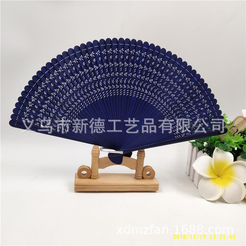 折扇   加环蜻蜓全竹扇   巧名媛镂空女扇   蜻蜓全竹扇   骨礼品扇子   古风   折扇   定制详情图2