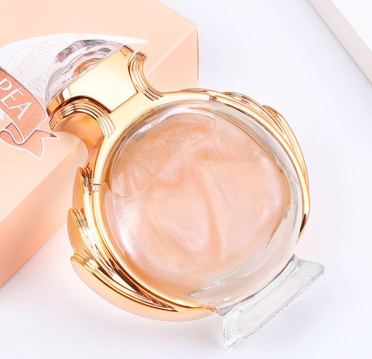 Fresh, long-lasting, goddess light scent