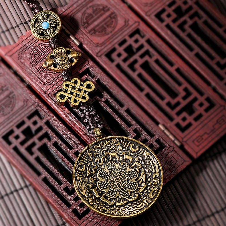 Yunnan ethnic style ornaments, pendants, religious ritual implements, amulets, Nine Palaces and Eight Trigrams, scenic area ornaments supply details Picture