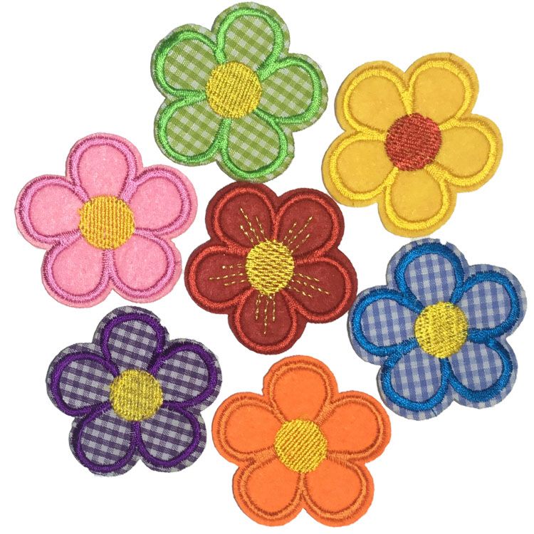 Factory direct sales of candy-colored five-leaf small flower sunflower series embroidered fabric patches for clothing, skirts and decorative patches