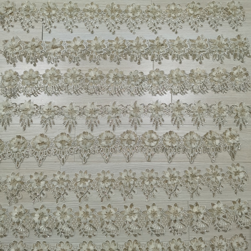 مطرزة بالكمبيوتر details Picture