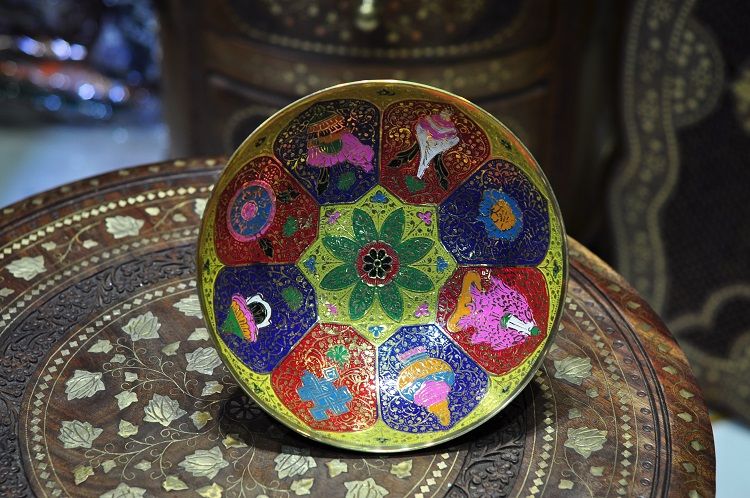 Hand-painted eight-auspicious copper fruit plate middle piece details Picture