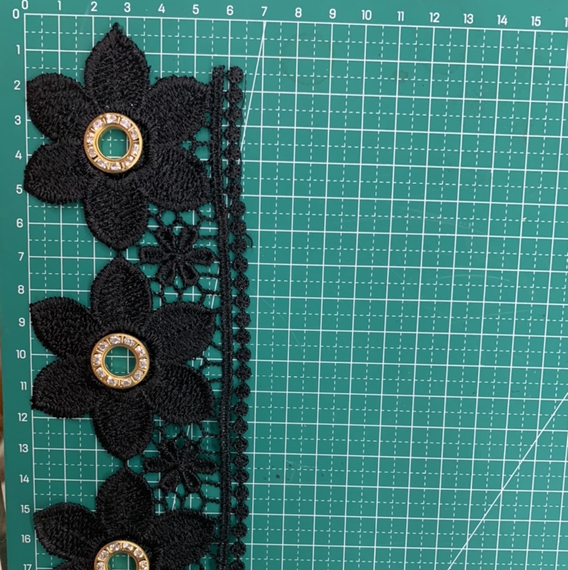 Water Soluble Black Lace With Corns Lace