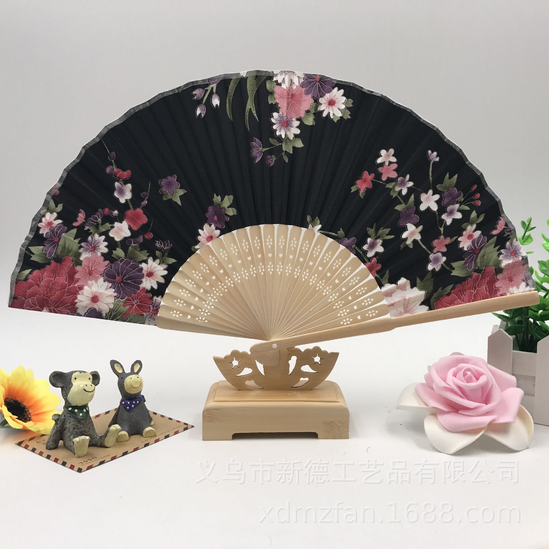 日韩女竹扇  优质折扇  *古风折扇镂空*  日式和风扇  *竹质折叠扇子  批发详情图4