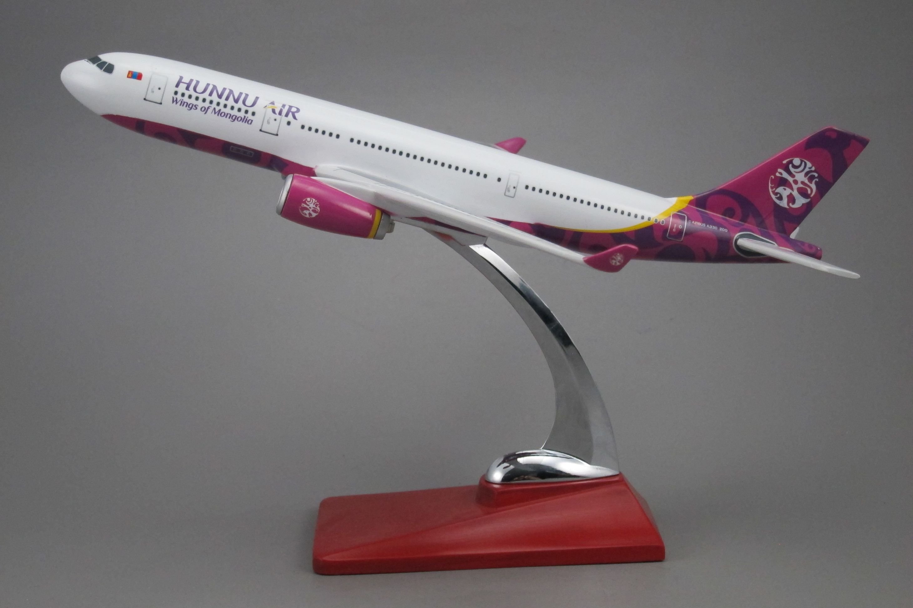 飞机模型（匈奴航空A330飞机）仿真飞机模型 合成树脂飞机模型