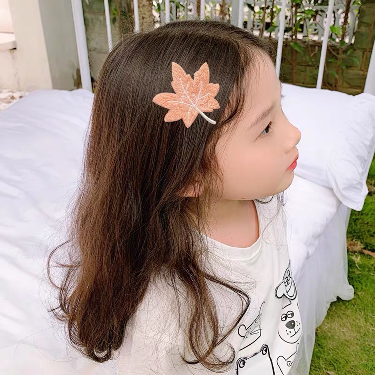 ins chica corazón pequeño clip de pelo pequeño dibujos animados BB clip corea influencers dulce adorable borde clip Specification image