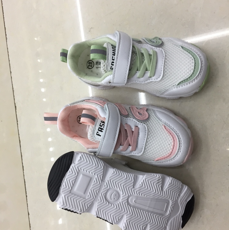 Children's Shoes Application Scenario