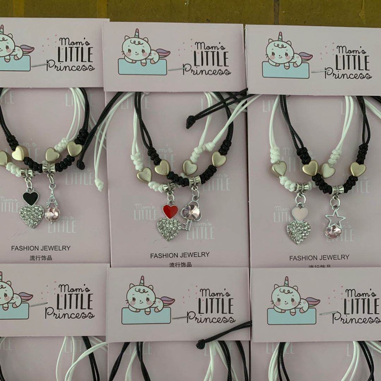 时尚潮流休闲情侣双桃心钥匙手链