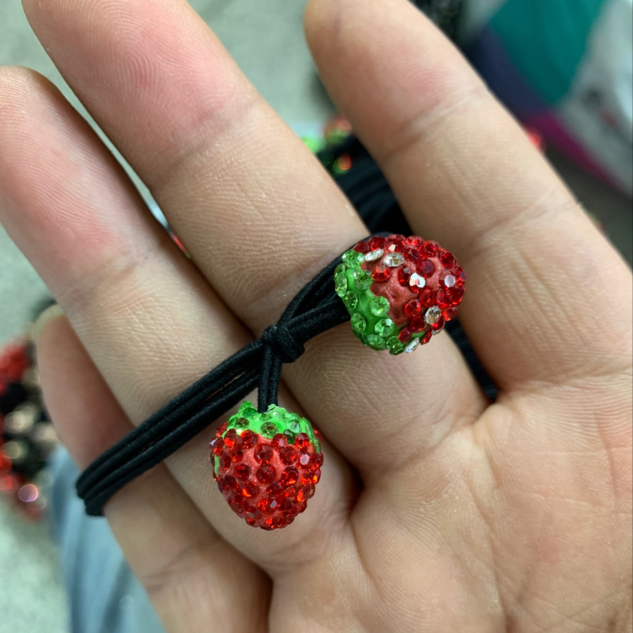 Korean Version Of Fashion Women's Headband Female Rubber Band Hair Temperament Headwear High Elastic Adult Autumn And Winter Hair Rope Hair Accessories Leisure Rubber Band Solid Color Small Rabbit Hair Band Chenhui Jewelry 053 Application Scenario