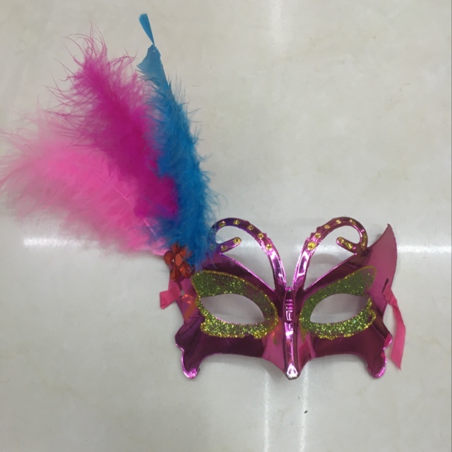 电镀彩绘小蝴蝶侧三根绒毛面具