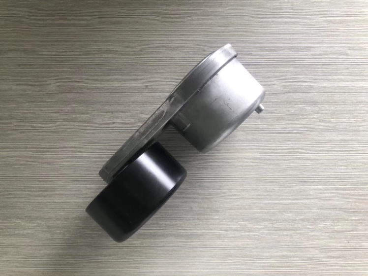 久保田KUBOTA挖掘机拖拉机收割机发动机、山猫装载机皮带张涨紧轮 6689611产品图