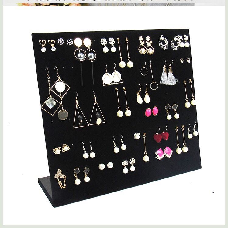 Ear nail plate thumbnail