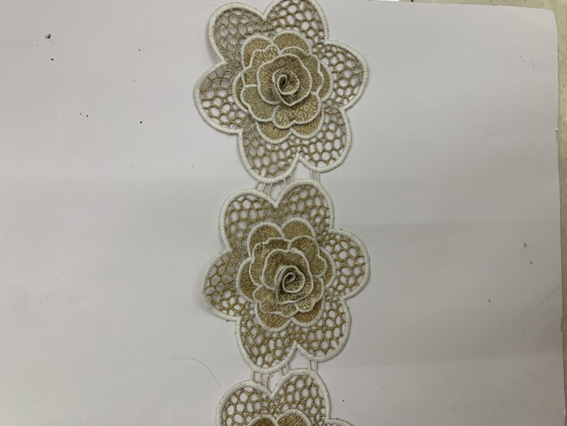 Manufacturers Direct Water Soluble Embroidery Lace Bar Code 3D Three-Dimensional Lace White Gold Milk Silk