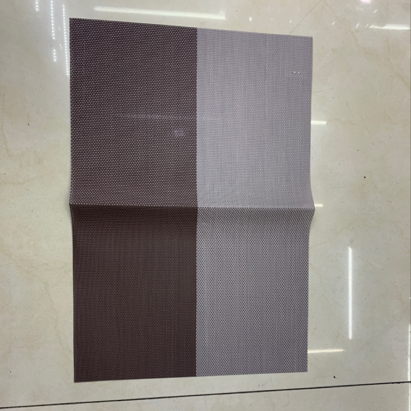 Grey field table mat thumbnail