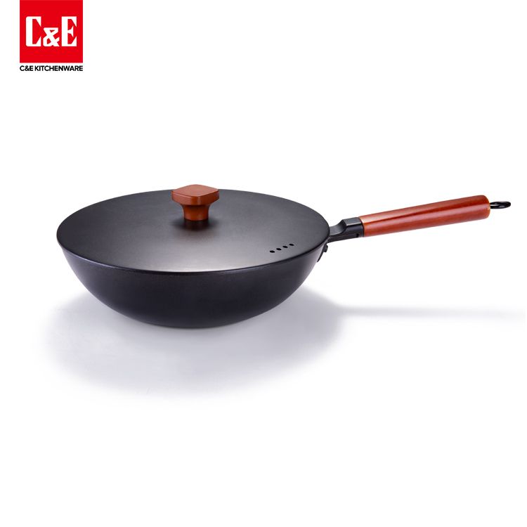 Yiwu Selection C&E creative kitchen utensils and appliances new iron pan non-stick pan set Fried milk soup pot four-piece set undefined