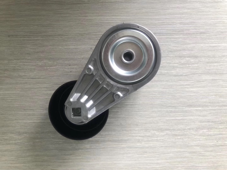 久保田KUBOTA挖掘机拖拉机收割机发动机、山猫装载机皮带张涨紧轮 6689611细节图