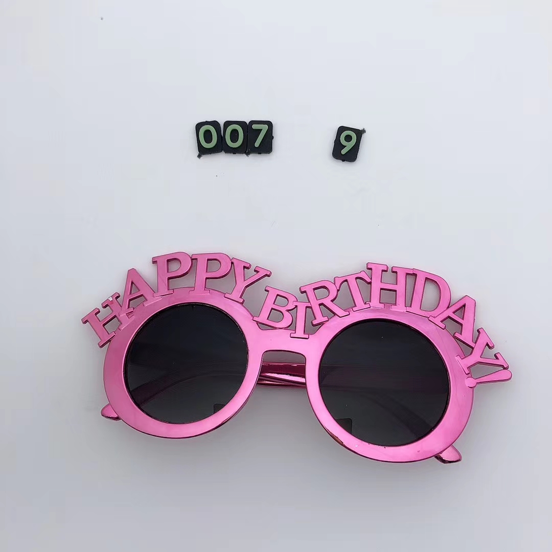Birthday party glasses